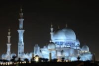 Full Day Abu Dhabi Tour with Louvre & Sheikh Zayed Mosque